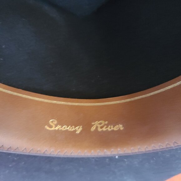 Akubra Black Snowy River Fur Felt Australian Hat 56 Never Worn Grey Hatband - Picture 13 of 13